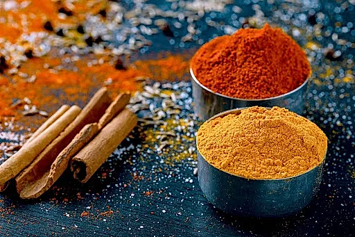 Battle of the Spices: Curry Powder vs. Garam Masala