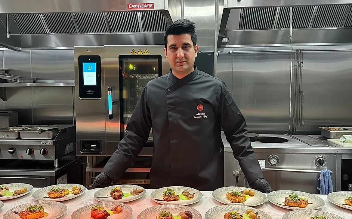 Chef behind Pakistani food at Saahil Restaurant